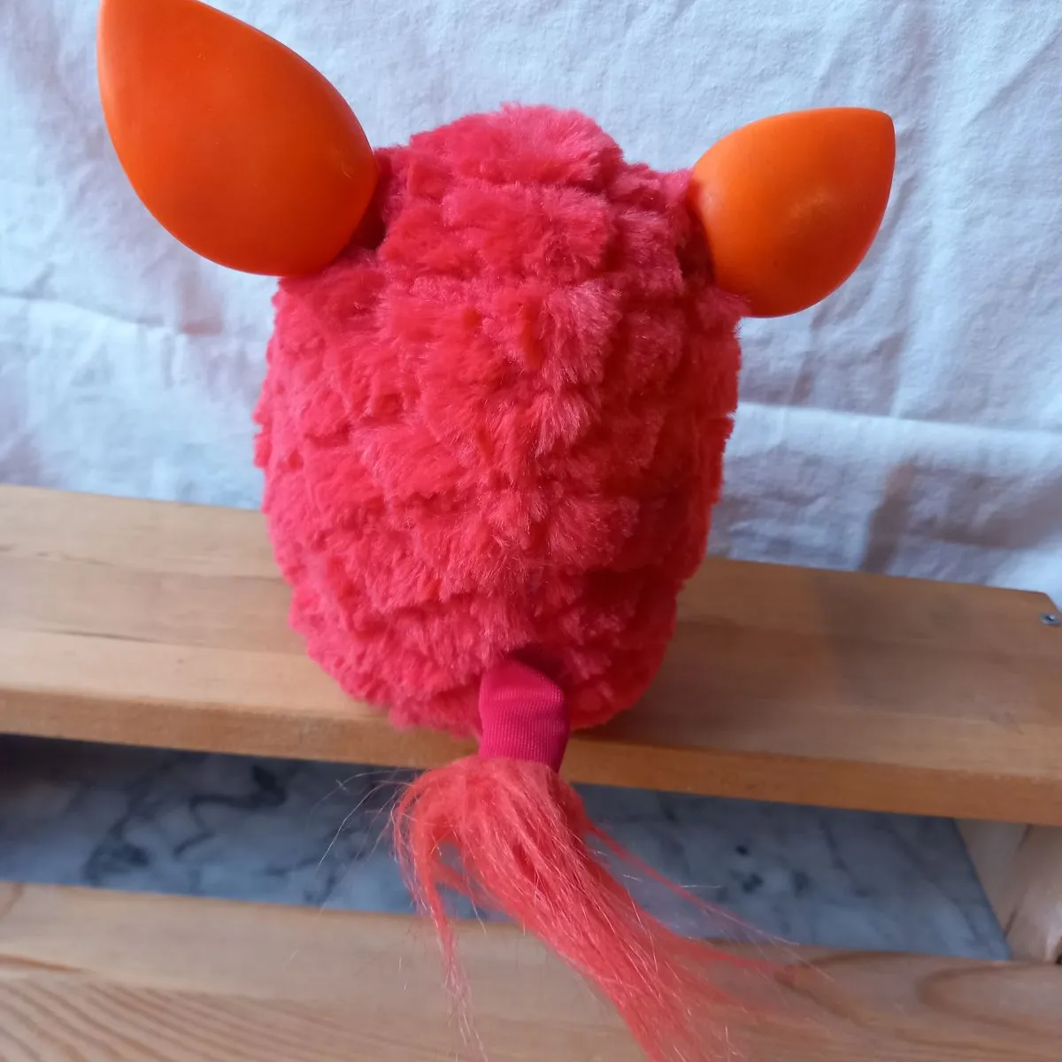 Furby orange interactif