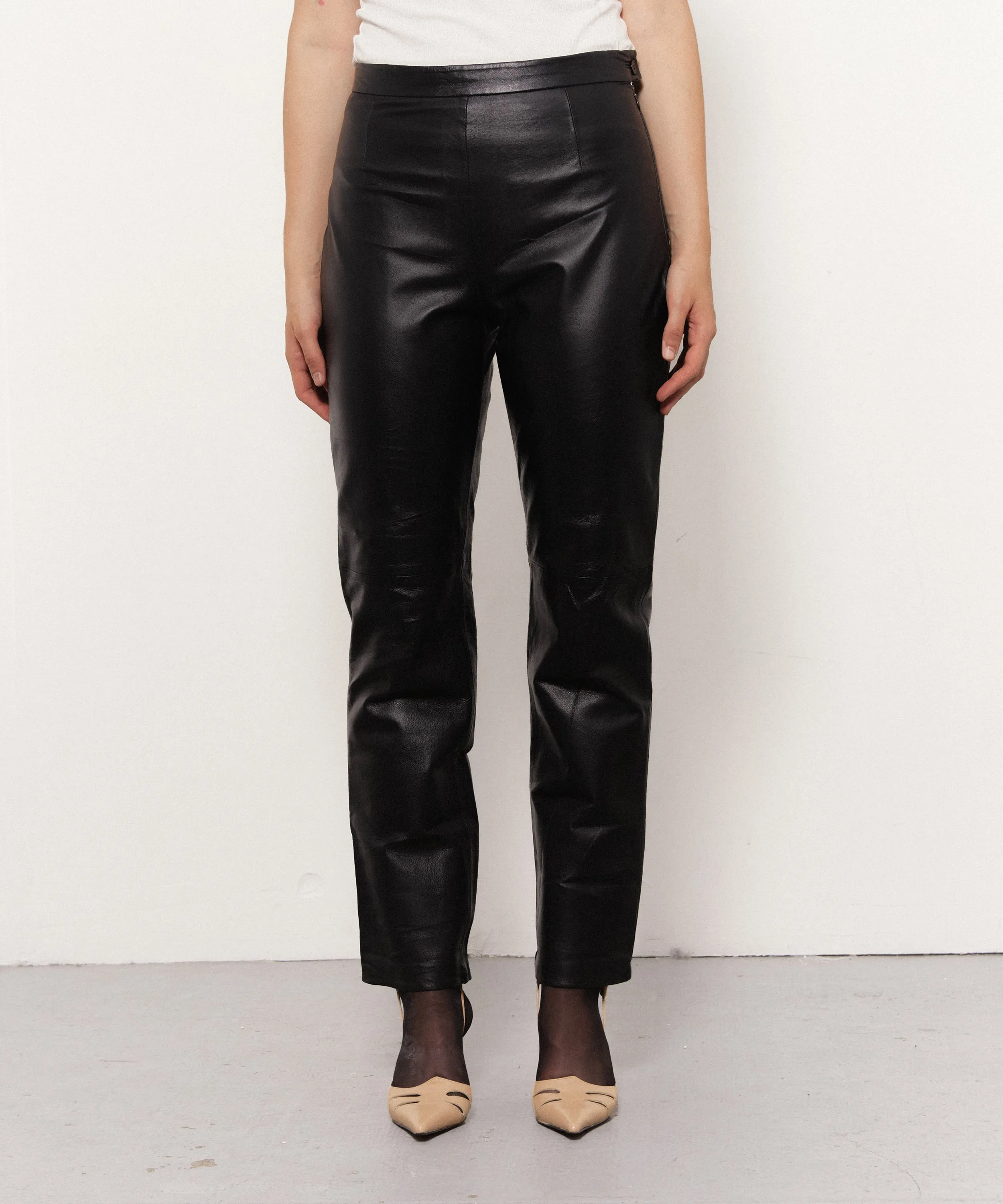 Pantalon noir en cuir