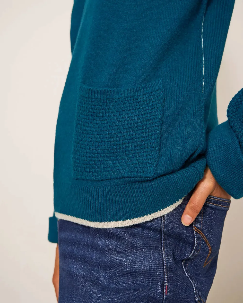 Pull maille fantaisie poche