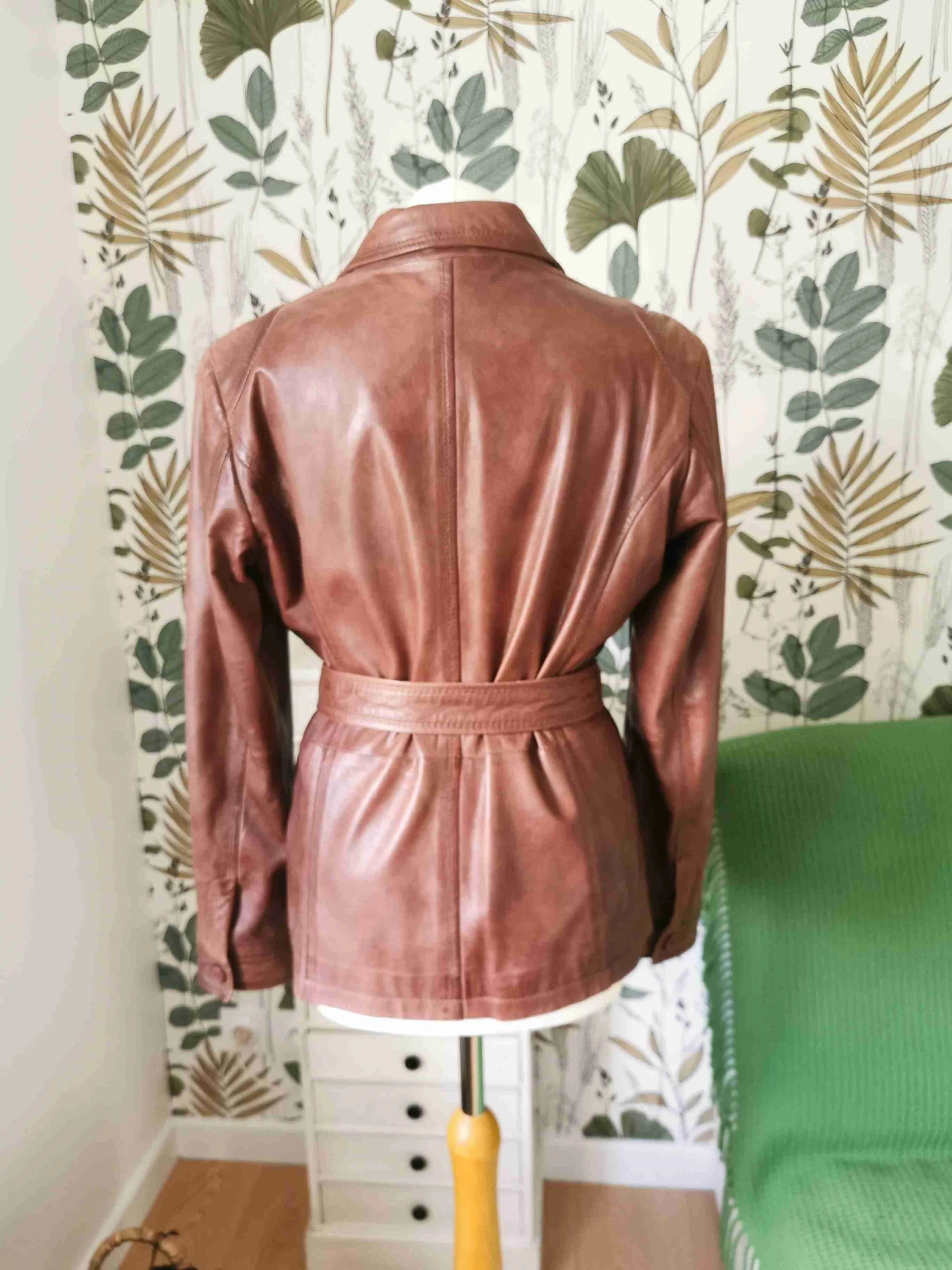 Saharienne en cuir