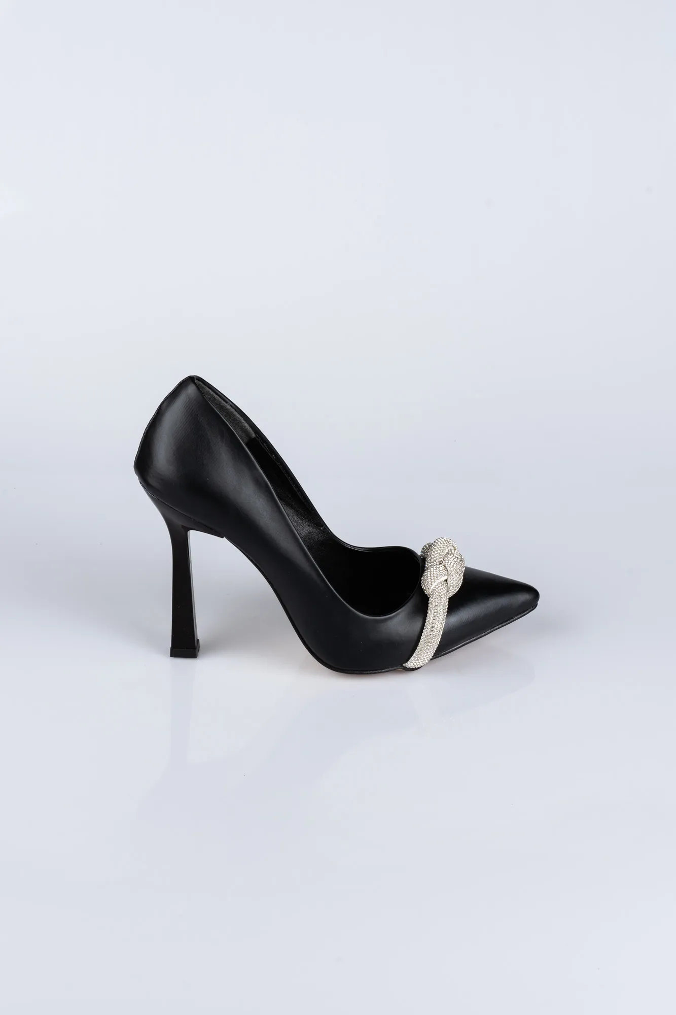 Stiletto Cuir Noir ABD1103